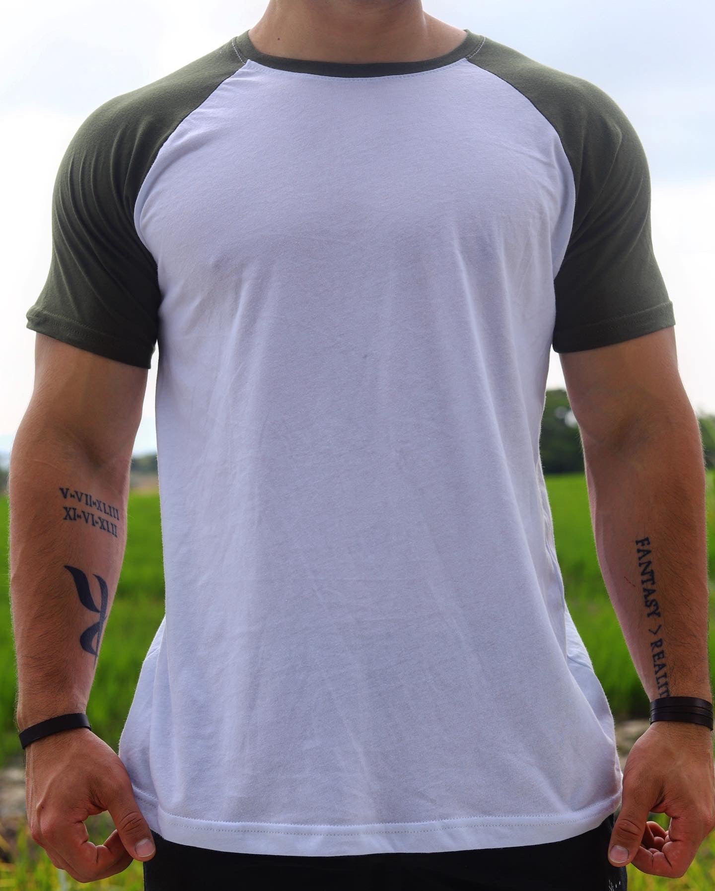 Camiseta Manga Raglán