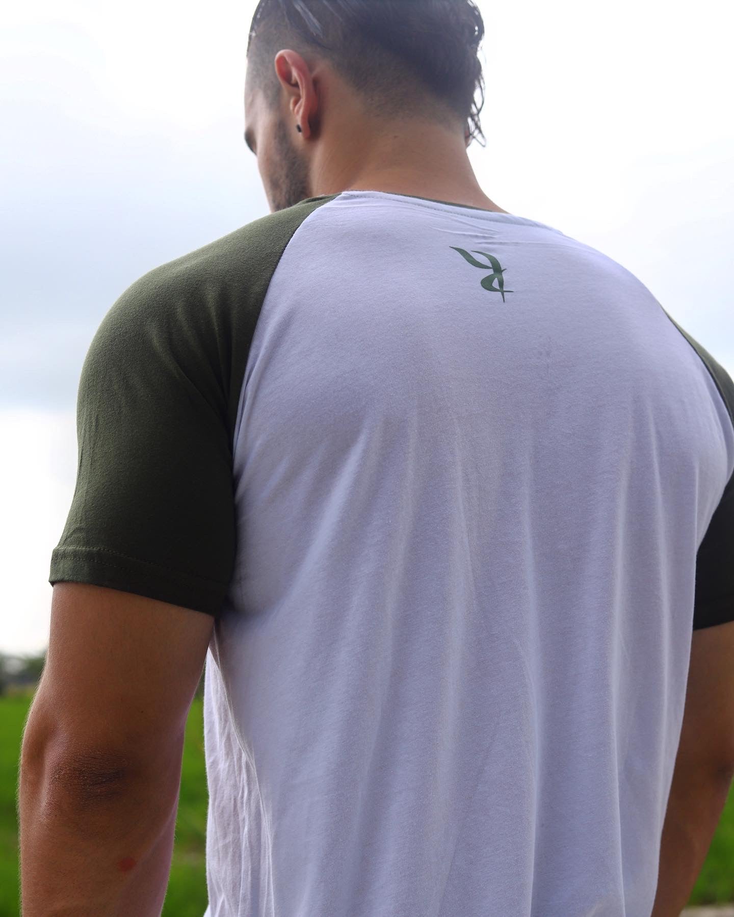 Camiseta Manga Raglán