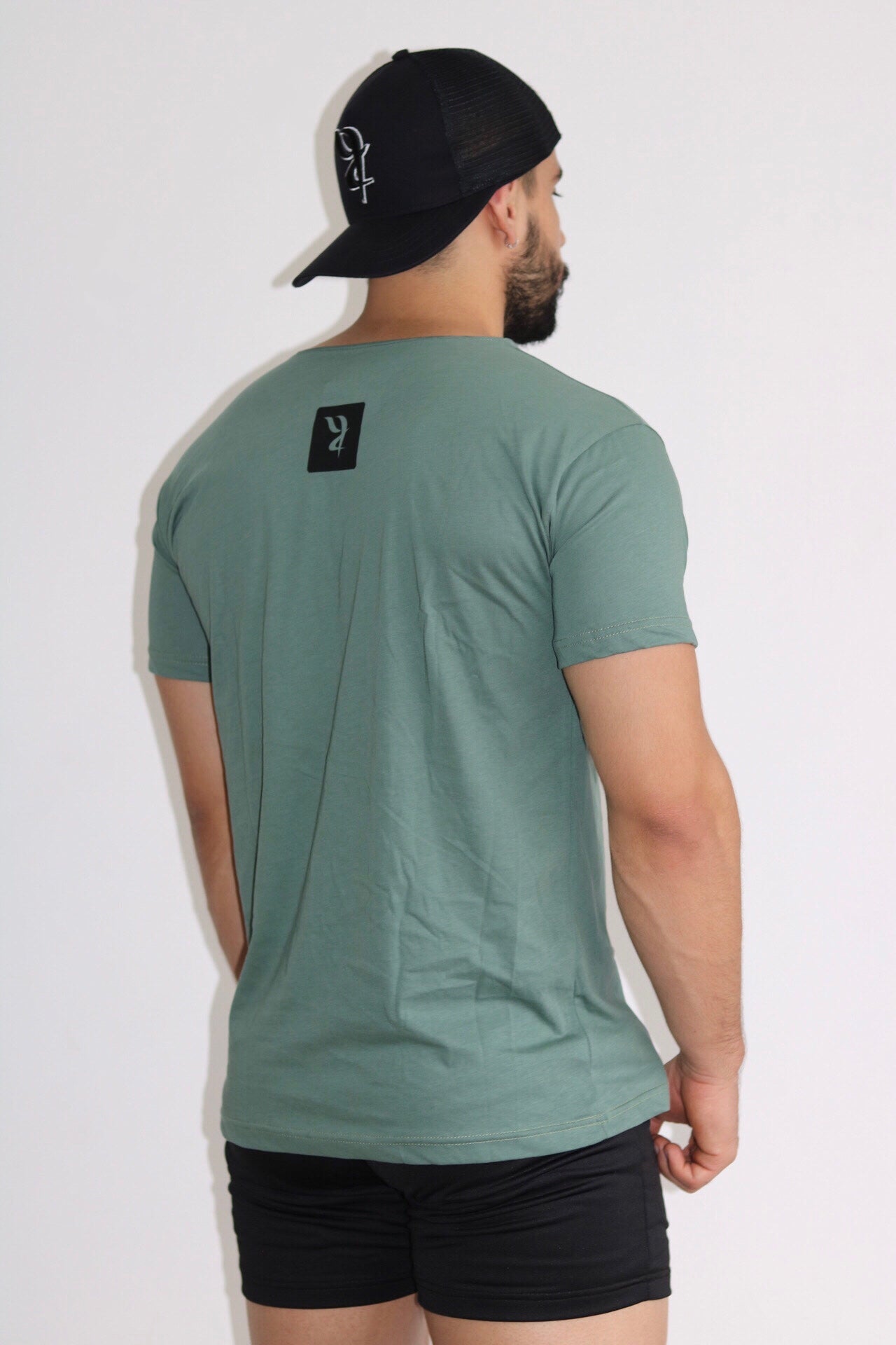 Camiseta Cuello Amplio